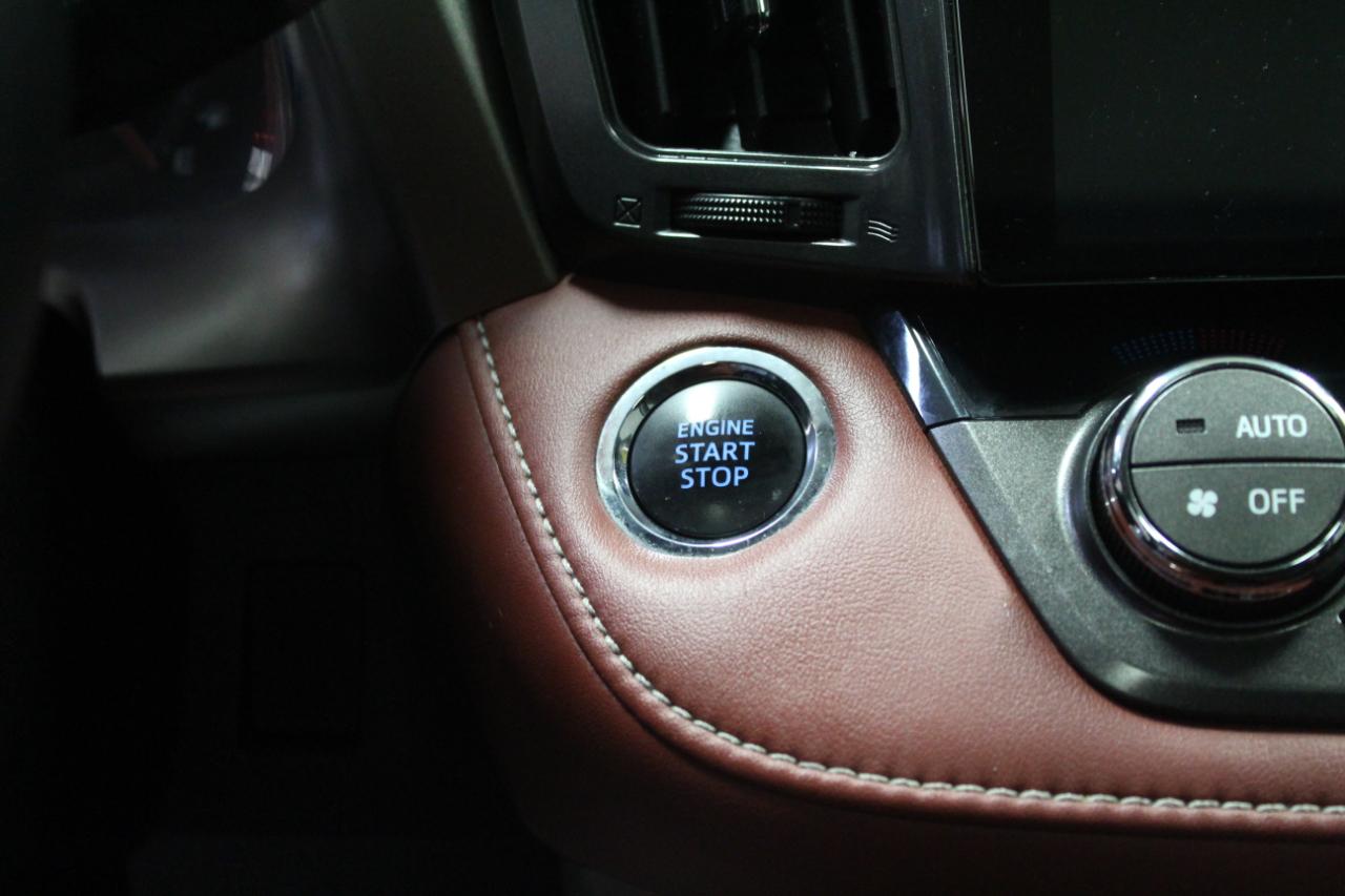 Toyota RAV4 AWD 4dr Limited (Natl) 2015