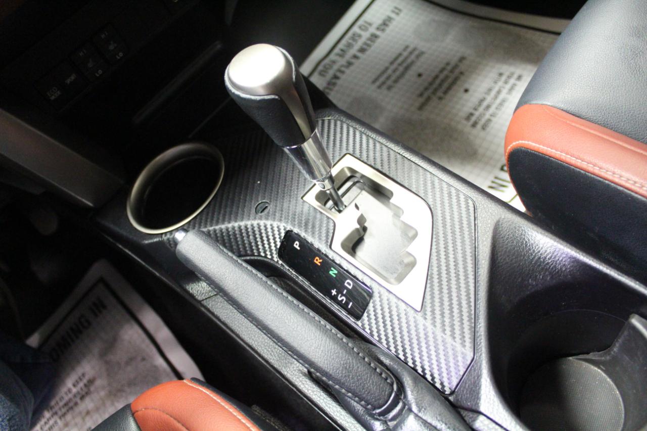 Toyota RAV4 AWD 4dr Limited (Natl) 2015