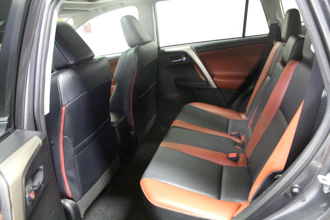 Toyota RAV4 AWD 4dr Limited (Natl) 2015