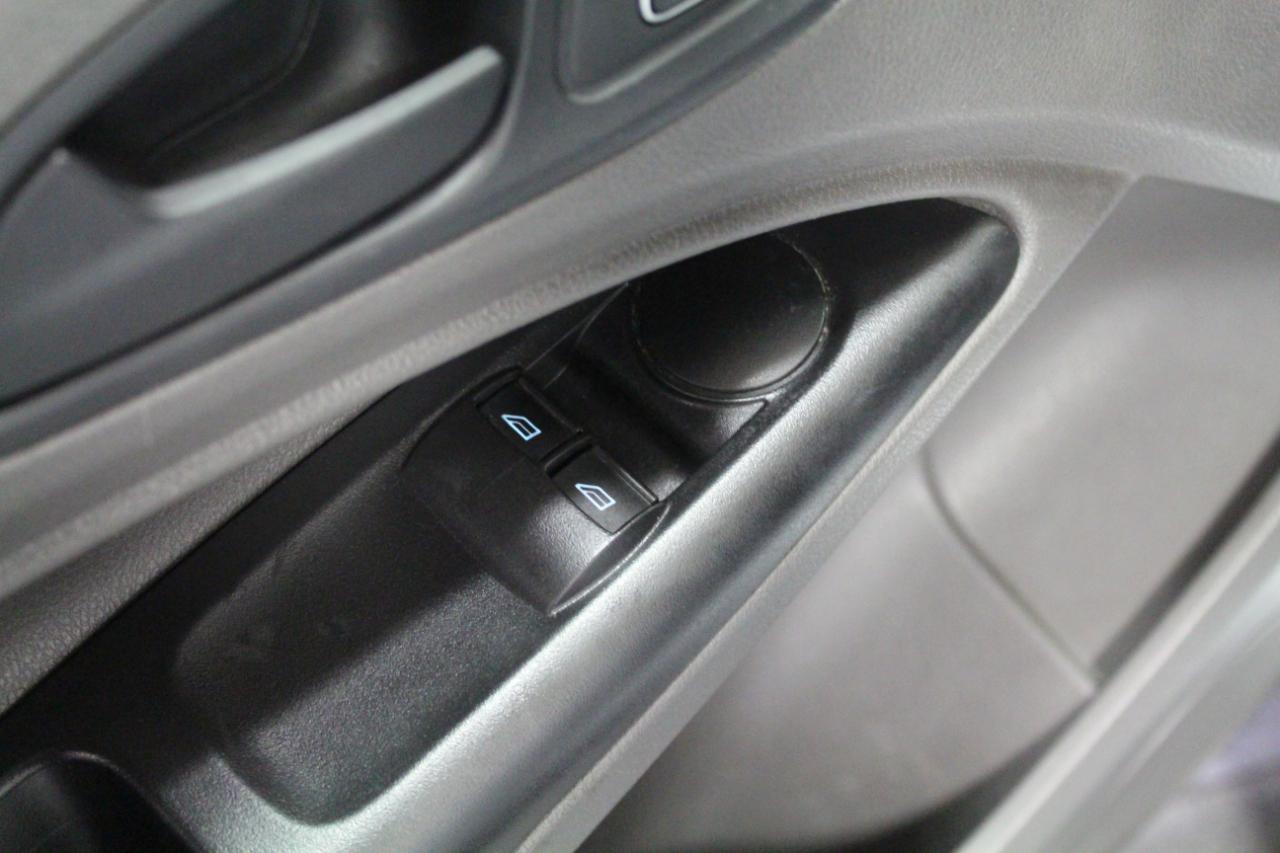 Ford Transit Connect Van XL SWB w/Rear Symmetrical Doors 2020