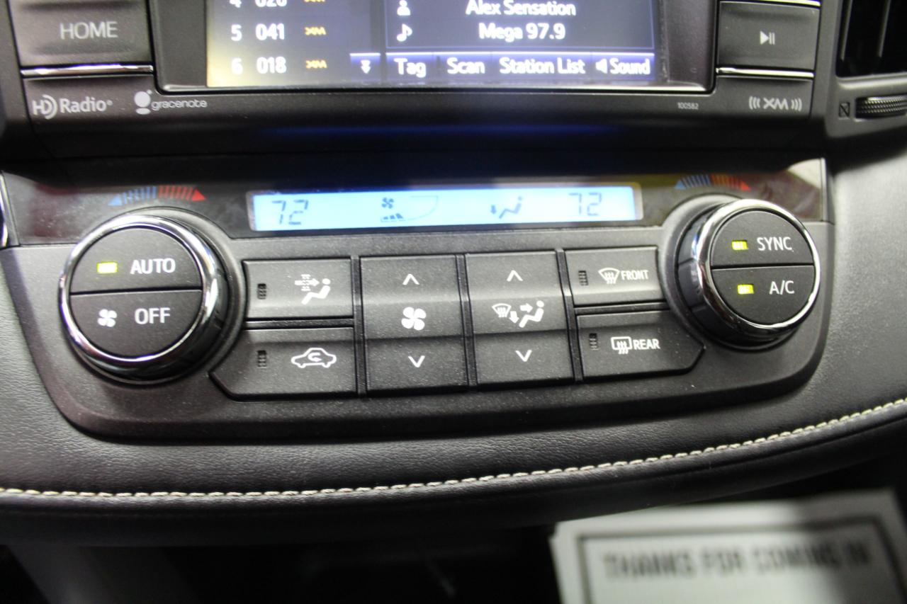 Toyota RAV4 XLE AWD (Natl) 2017