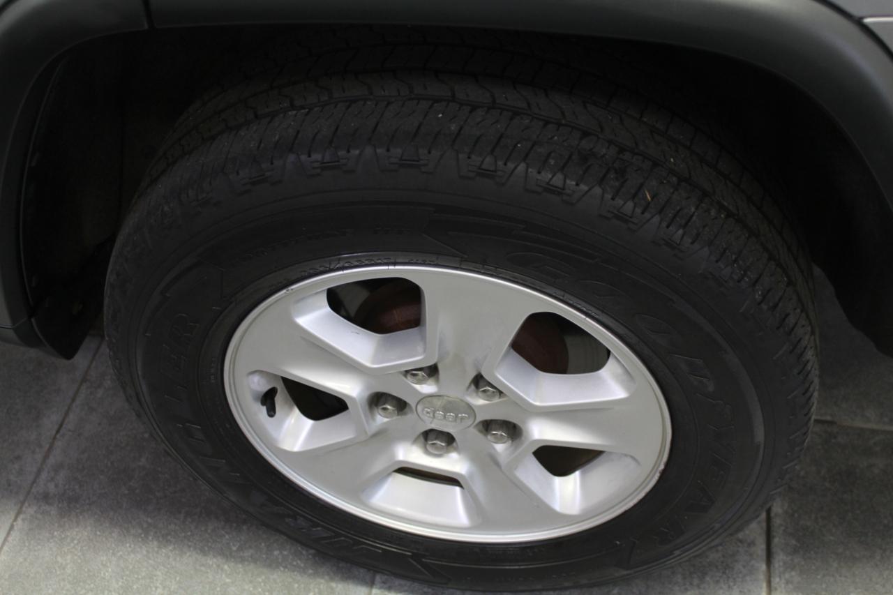 Jeep Grand Cherokee 4WD 4dr Laredo 2014