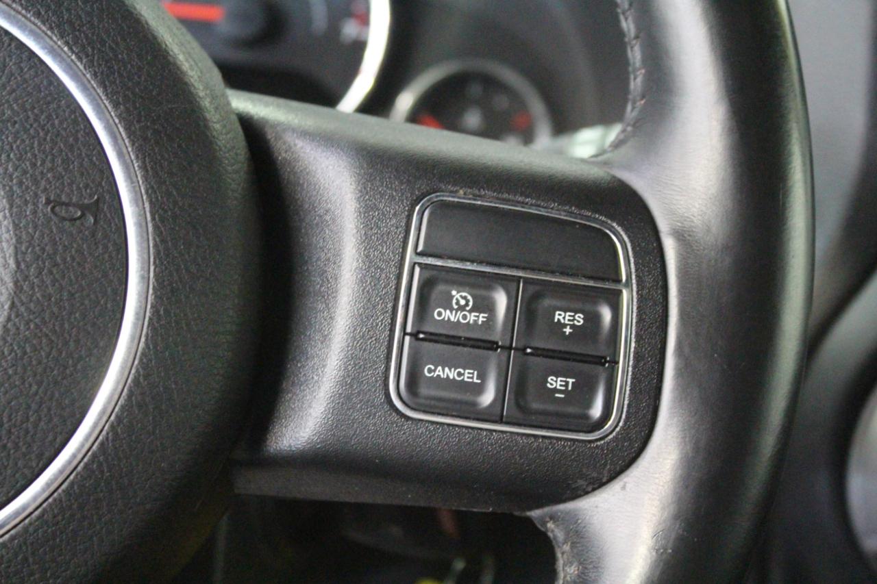 Jeep Wrangler 4WD 2dr Sport 2016