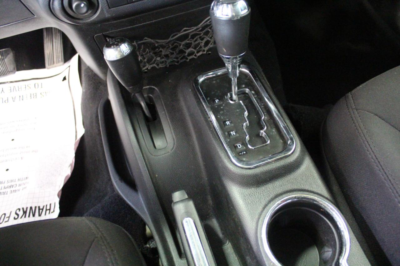 Jeep Wrangler 4WD 2dr Sport 2016