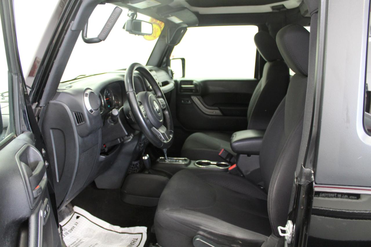 Jeep Wrangler 4WD 2dr Sport 2016
