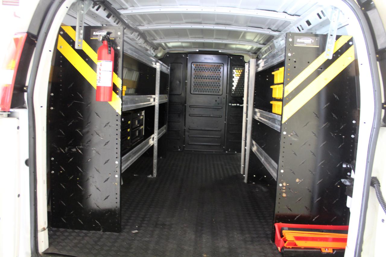 GMC Savana Cargo Van RWD 2500 135" 2020