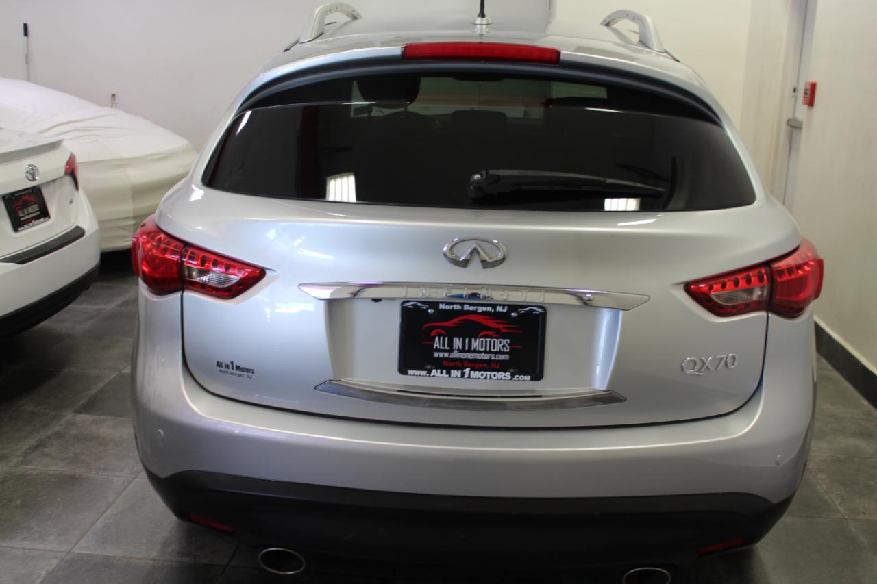 Infiniti QX70 AWD 2017