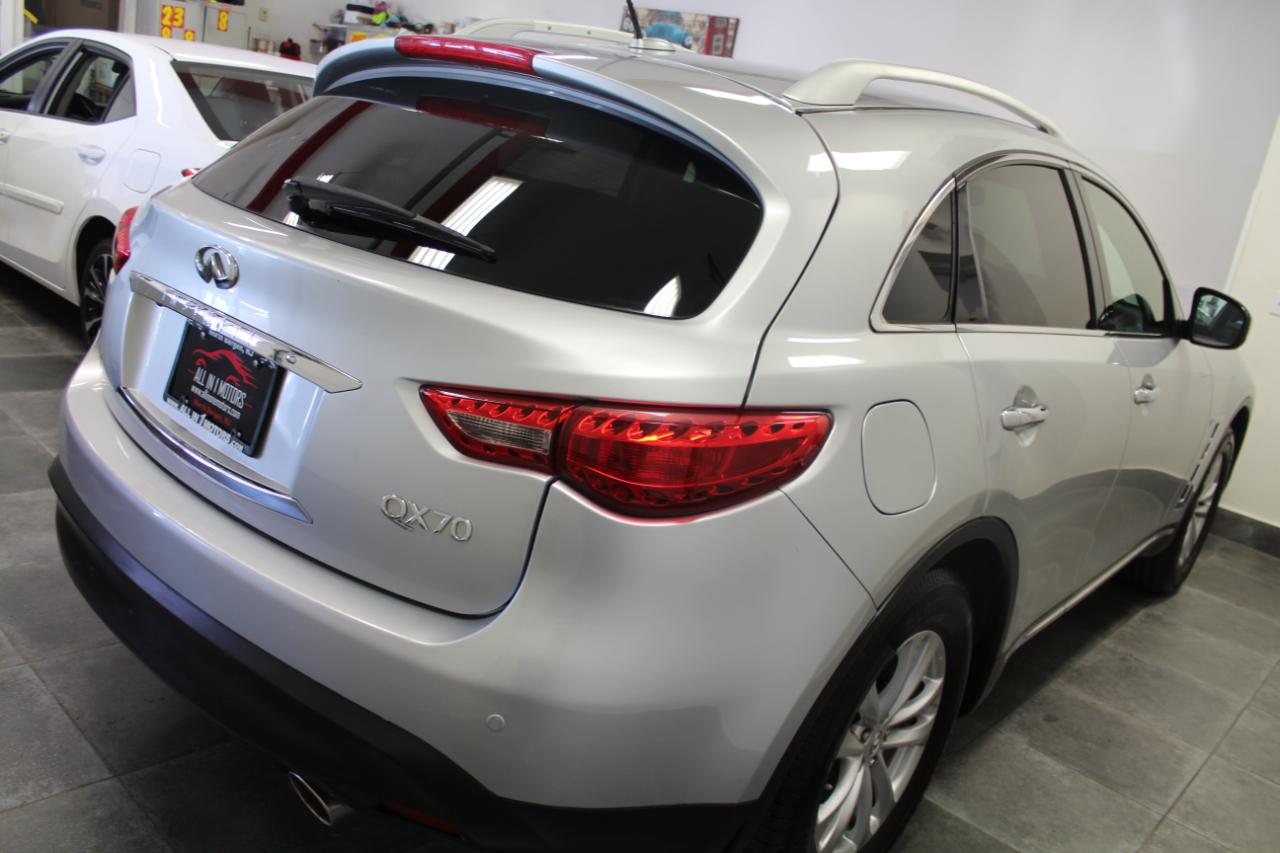 Infiniti QX70 AWD 2017