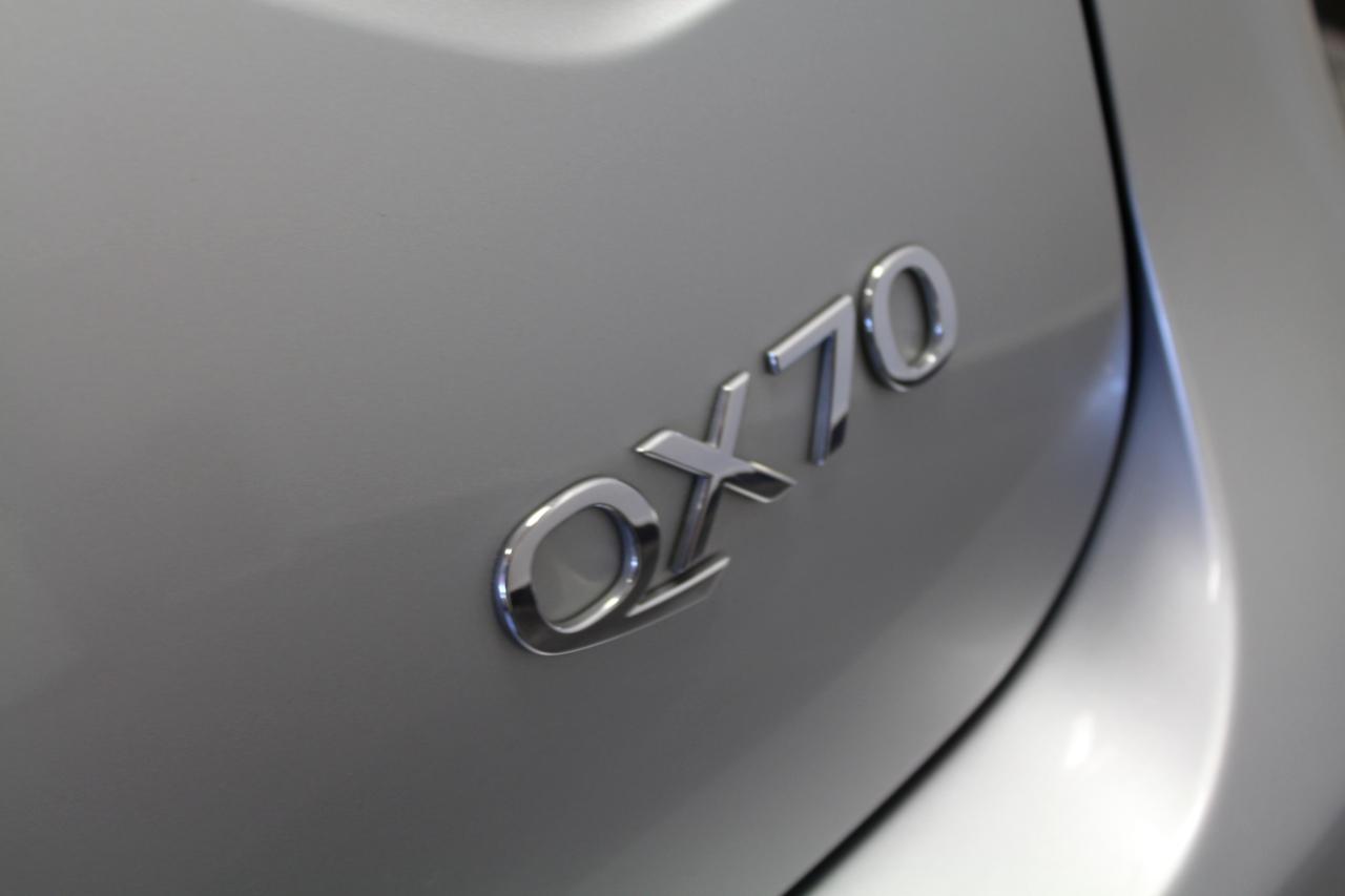 Infiniti QX70 AWD 2017