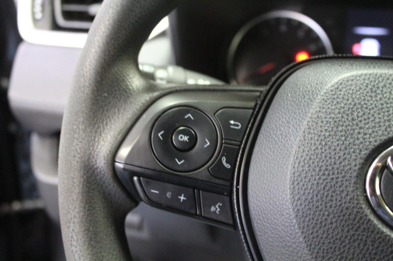 Toyota RAV4 XLE AWD (Natl) 2020