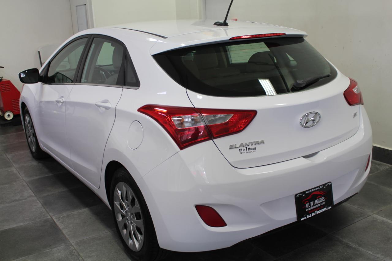 Hyundai Elantra GT 5dr HB Auto 2016