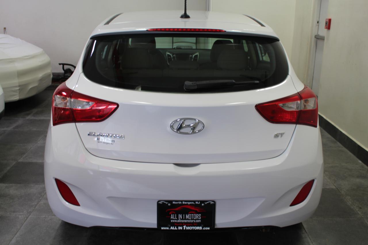 Hyundai Elantra GT 5dr HB Auto 2016