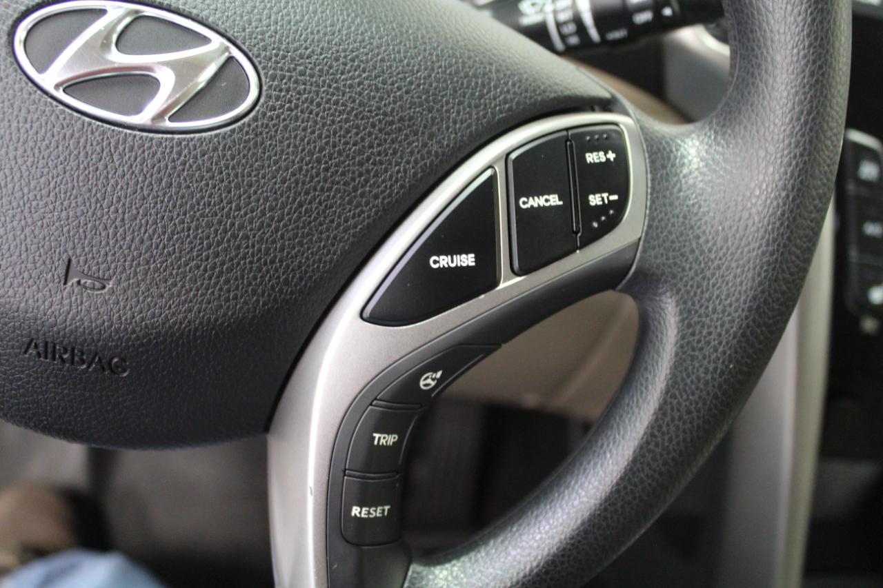 Hyundai Elantra GT 5dr HB Auto 2016