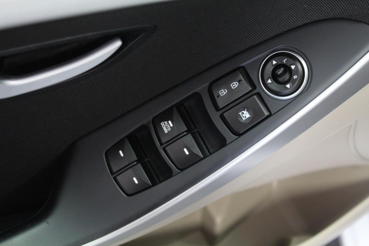 Hyundai Elantra GT 5dr HB Auto 2016