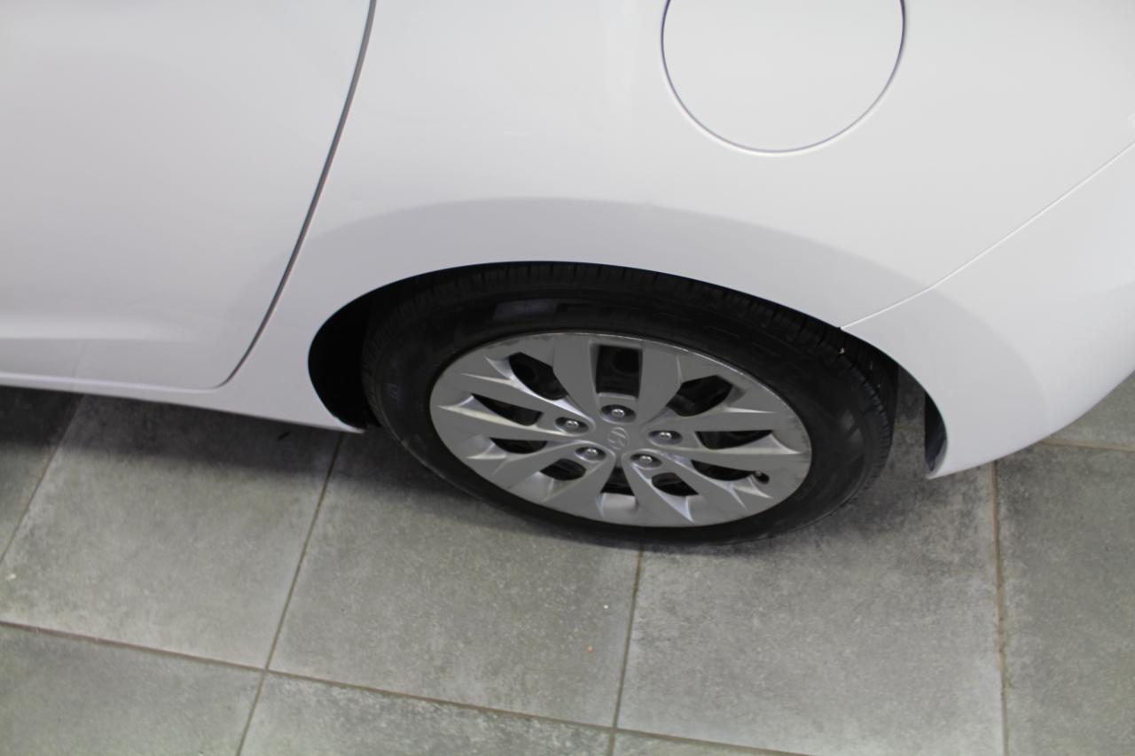 Hyundai Elantra GT 5dr HB Auto 2016