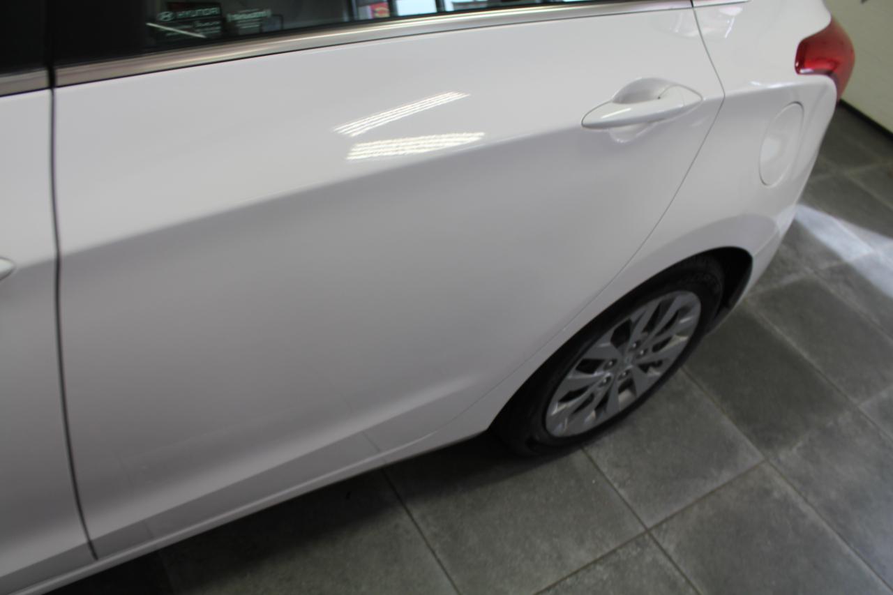 Hyundai Elantra GT 5dr HB Auto 2016