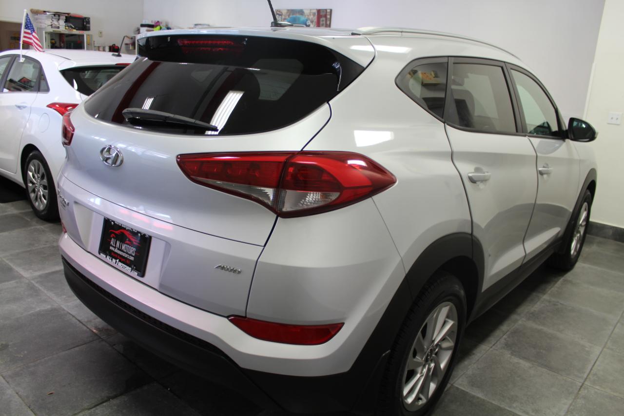 Hyundai Tucson AWD 4dr SE 2016