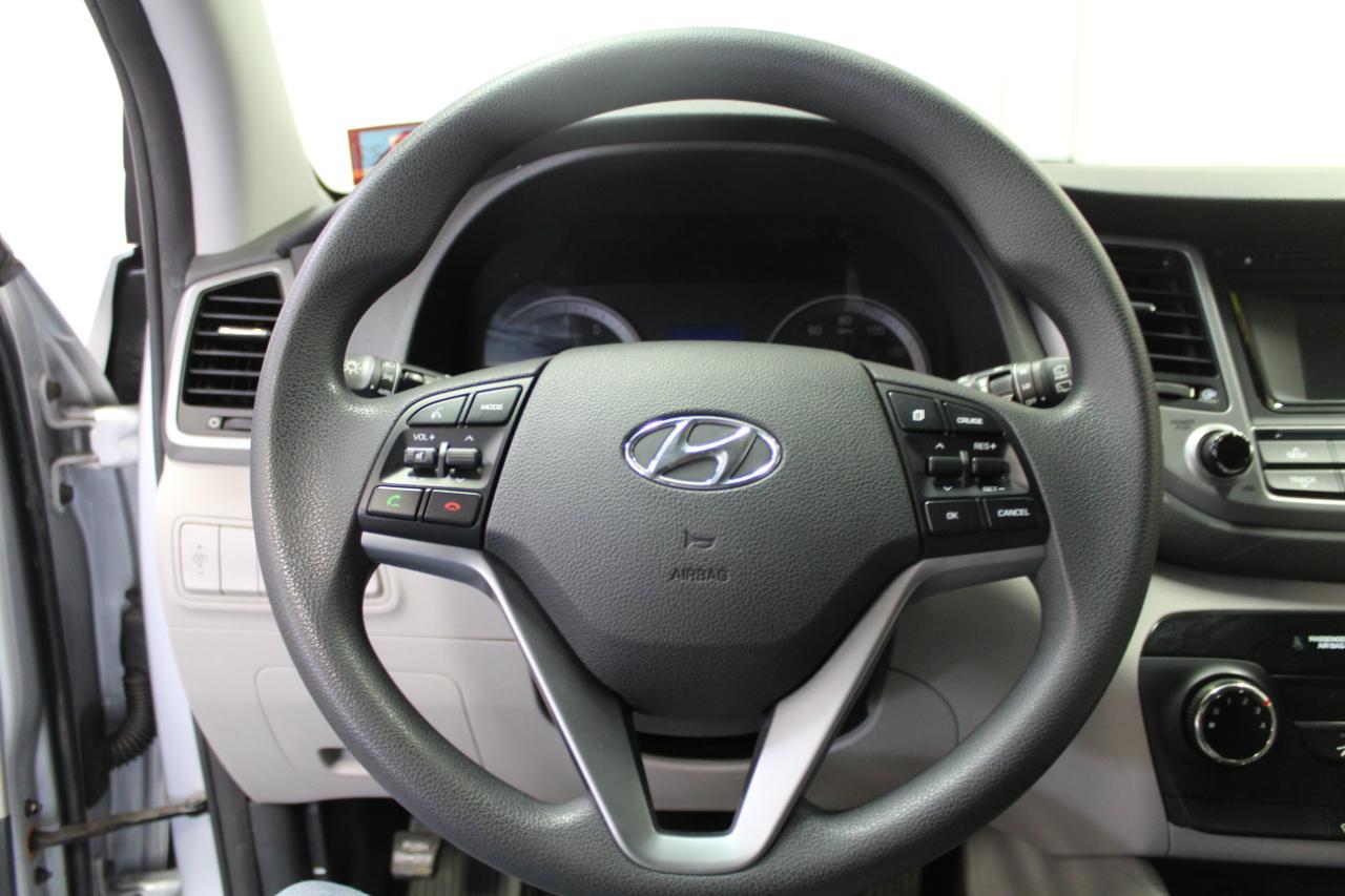 Hyundai Tucson AWD 4dr SE 2016