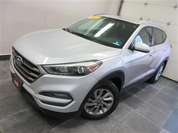 2016 Hyundai Tucson AWD 4dr SE