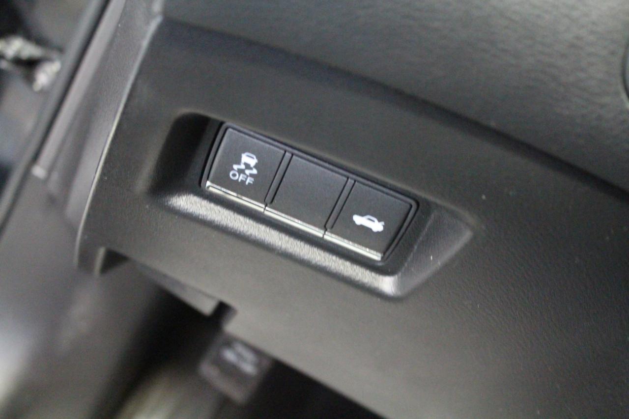 Infiniti Q50 4dr Sdn Premium AWD 2014