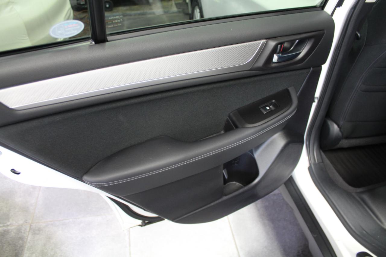 Subaru Outback 2.5i Premium 2017