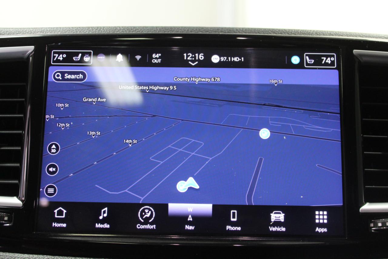 Chrysler Pacifica Limited FWD 2022