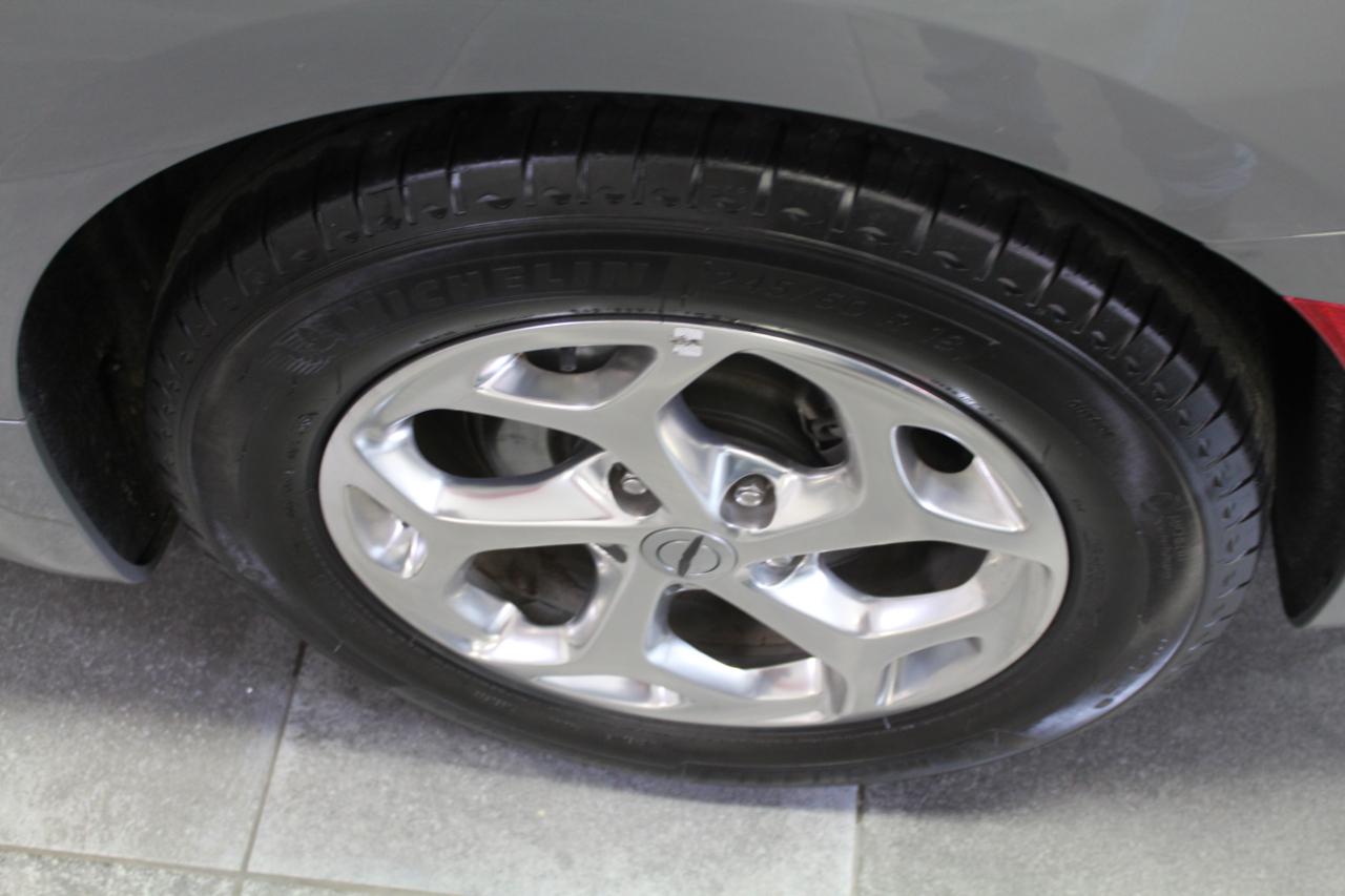 Chrysler Pacifica Limited FWD 2022