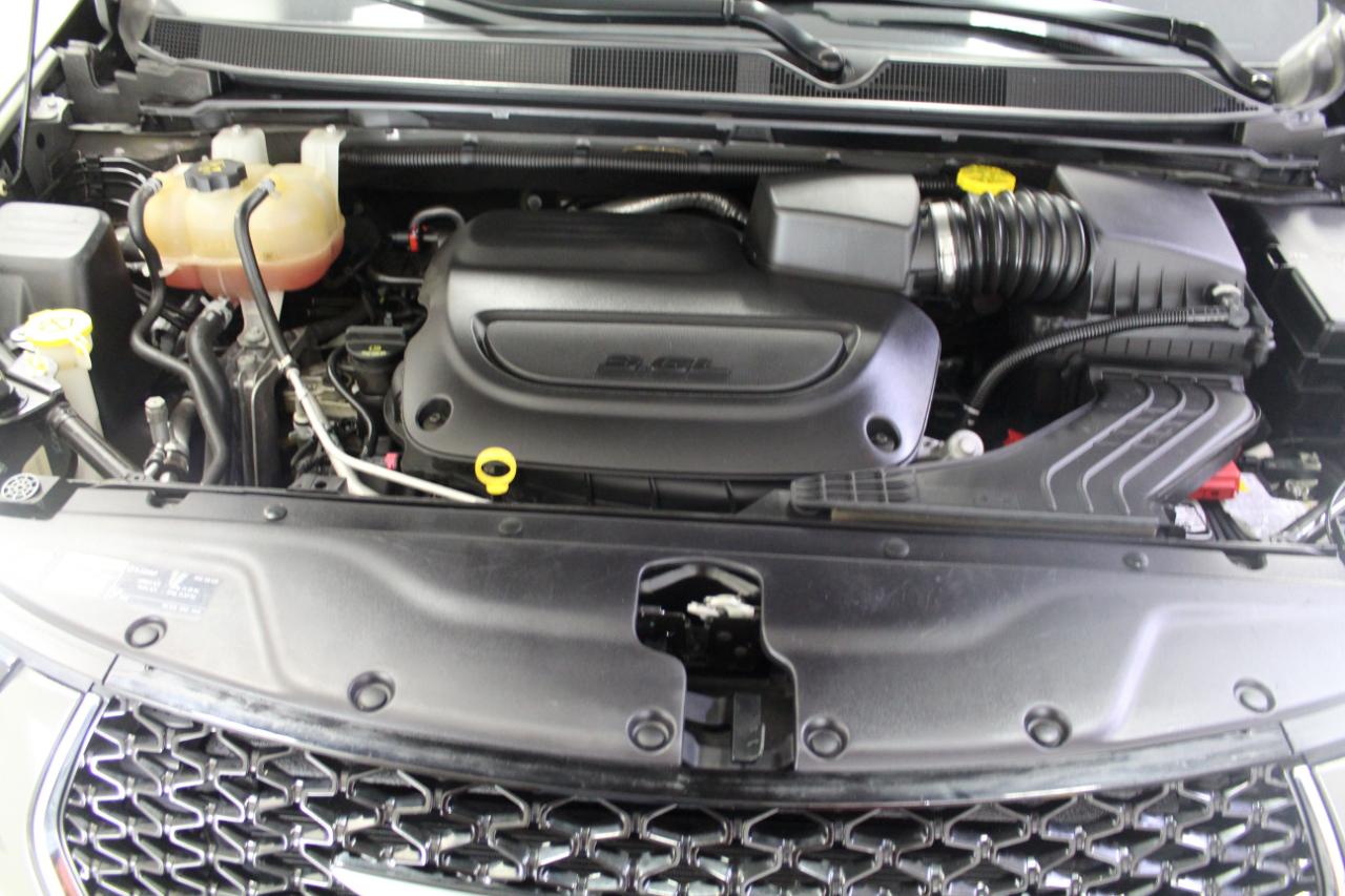 Chrysler Pacifica Limited FWD 2022