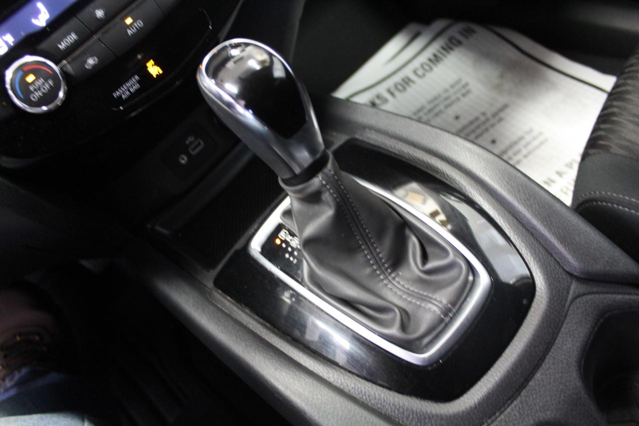 Nissan Rogue AWD SV 2018