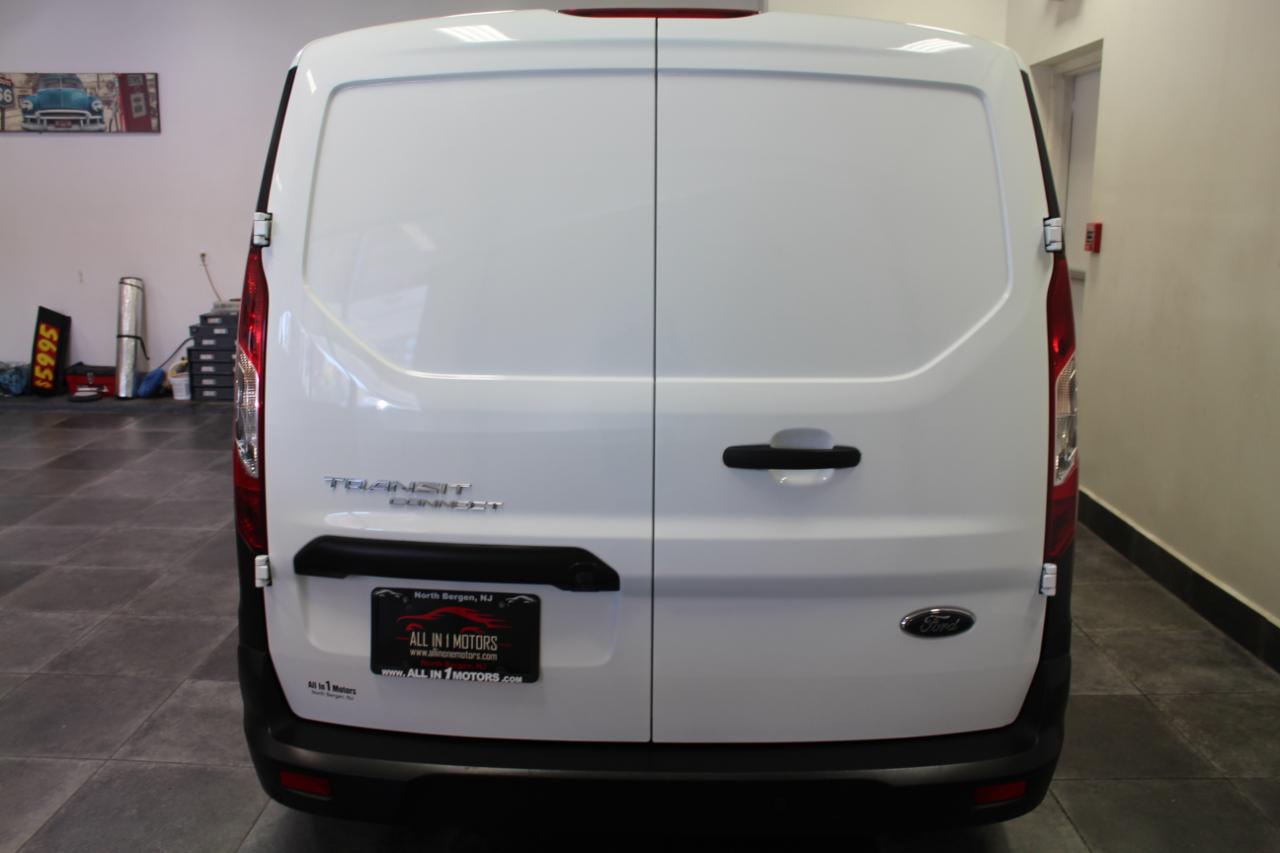 Ford Transit Connect Van XL LWB w/Rear Symmetrical Doors 2022