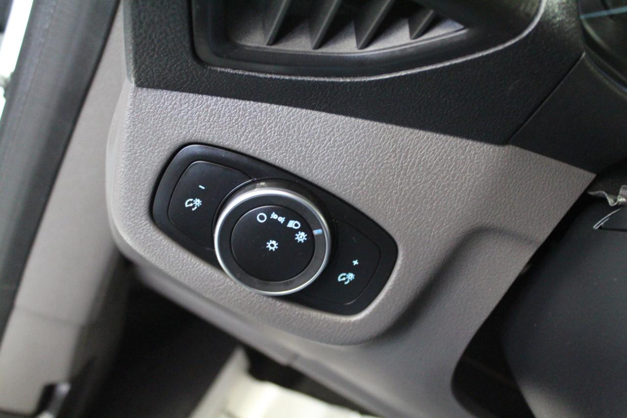 Ford Transit Connect Van XL LWB w/Rear Symmetrical Doors 2022