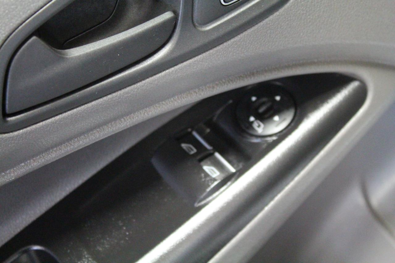 Ford Transit Connect Van XL LWB w/Rear Symmetrical Doors 2022