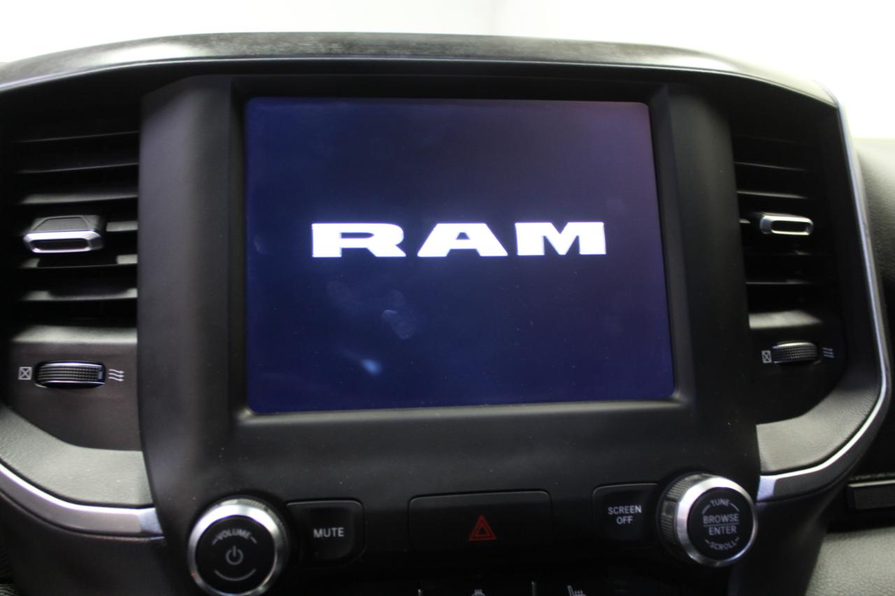 RAM 1500 Big Horn/Lone Star 4x4 Crew Cab 6'4" Box 2019