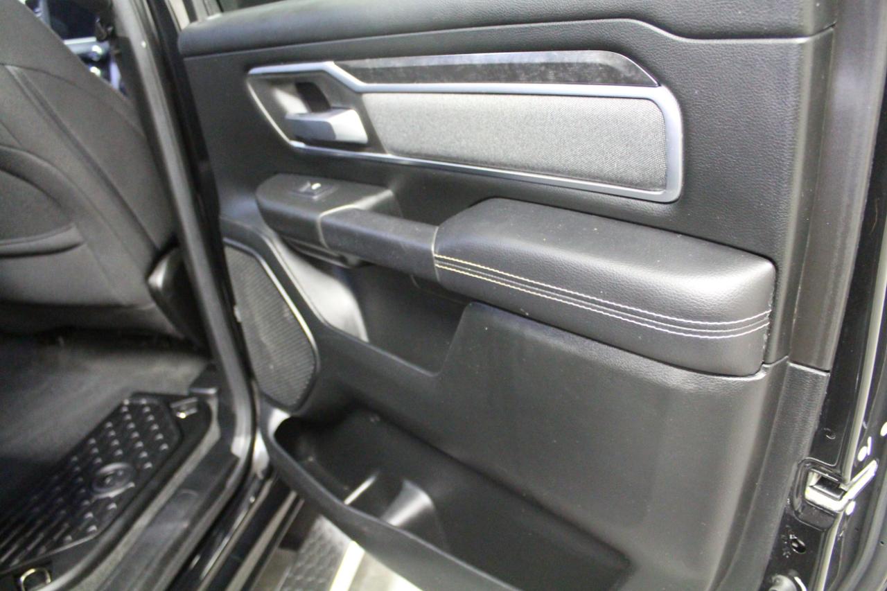 RAM 1500 Big Horn/Lone Star 4x4 Crew Cab 6'4" Box 2019