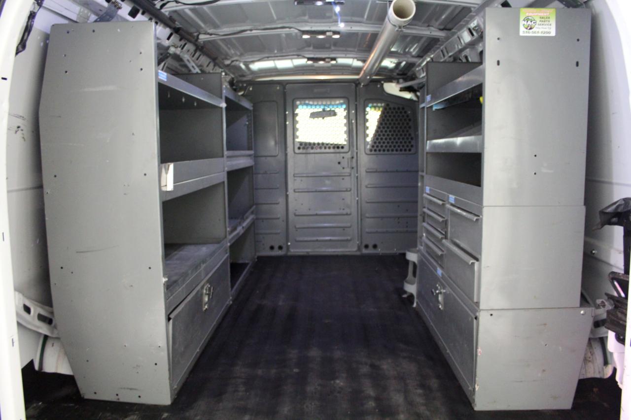 GMC Savana Cargo Van RWD 2500 135" 2020