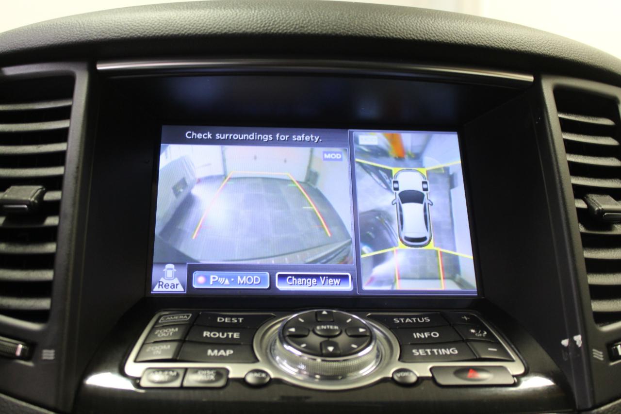 Infiniti QX70 AWD 4dr 2014