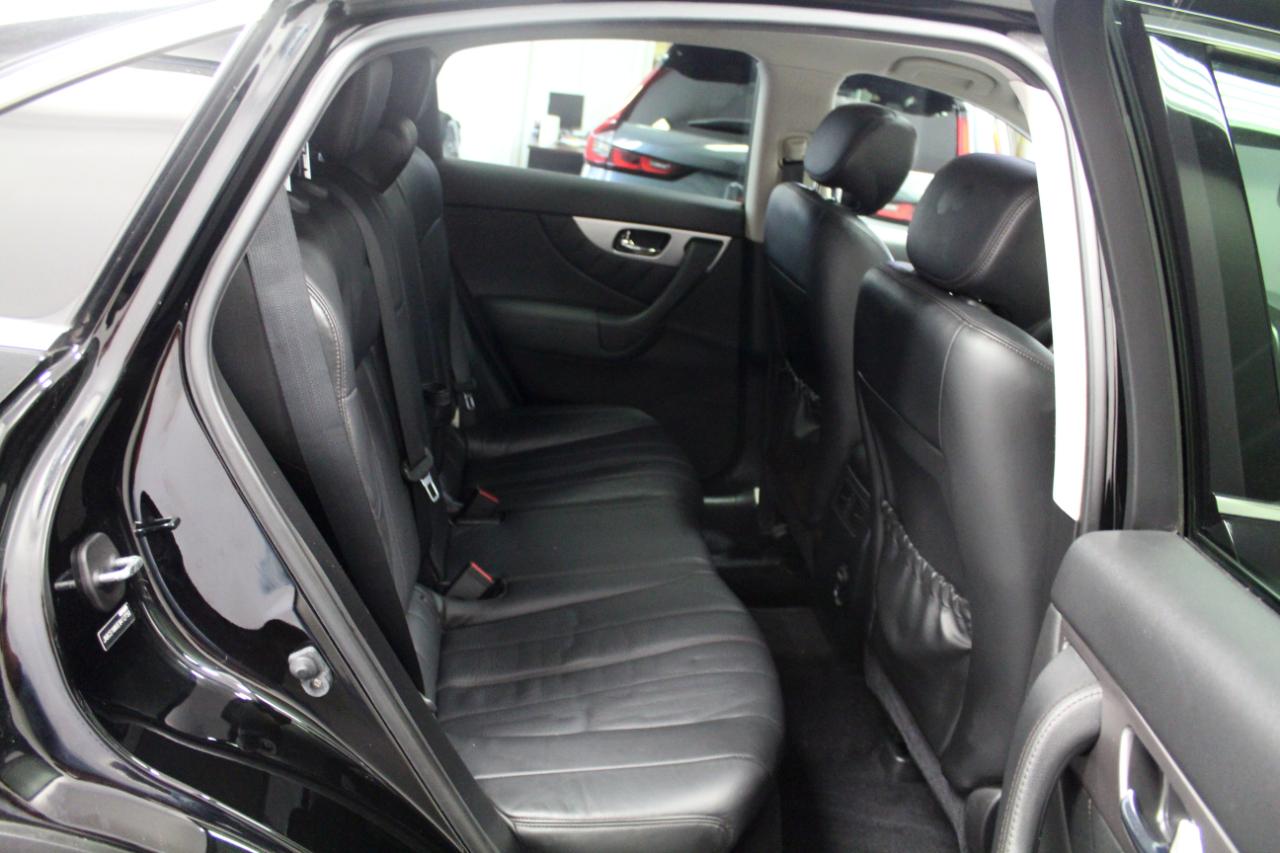 Infiniti QX70 AWD 4dr 2014