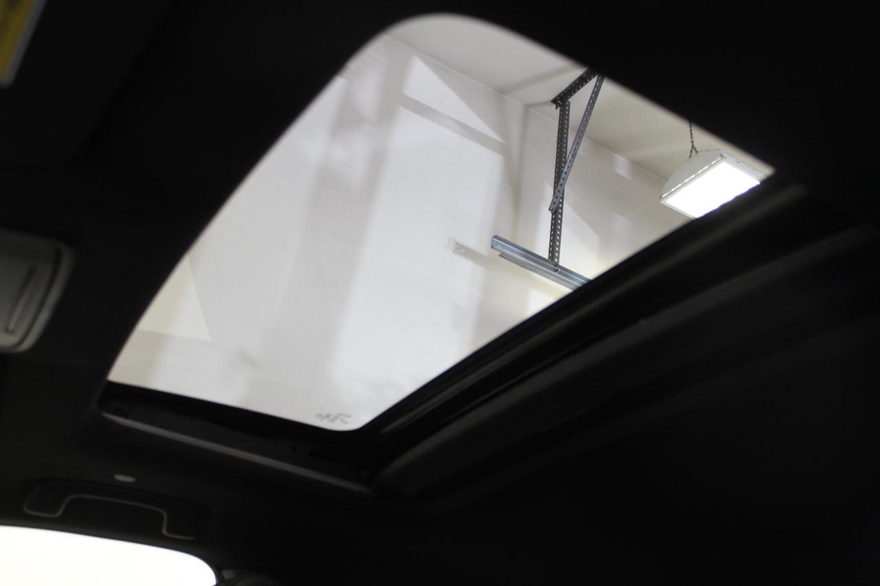 Honda CR-V Hybrid Sport Touring AWD 2023