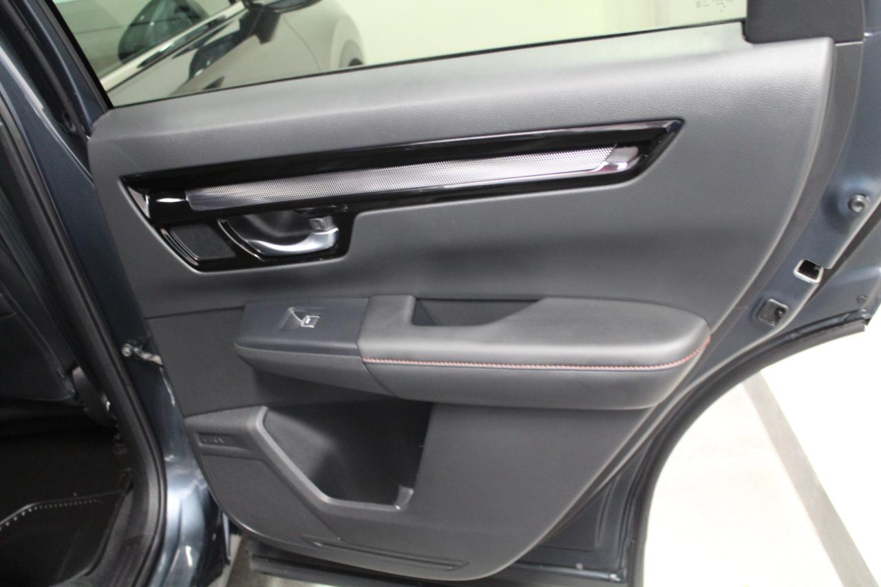 Honda CR-V Hybrid Sport Touring AWD 2023