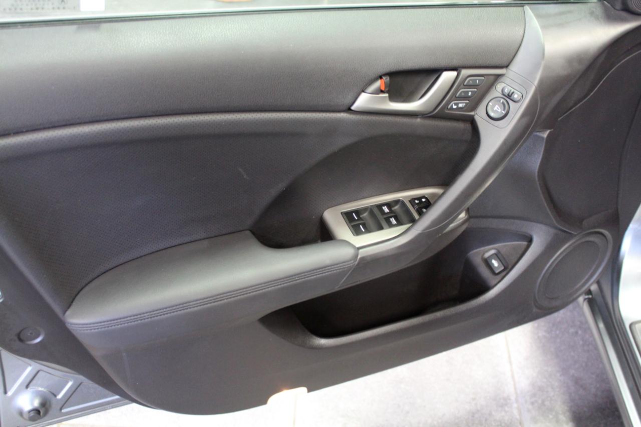 Acura TSX 4dr Sdn I4 Auto 2010