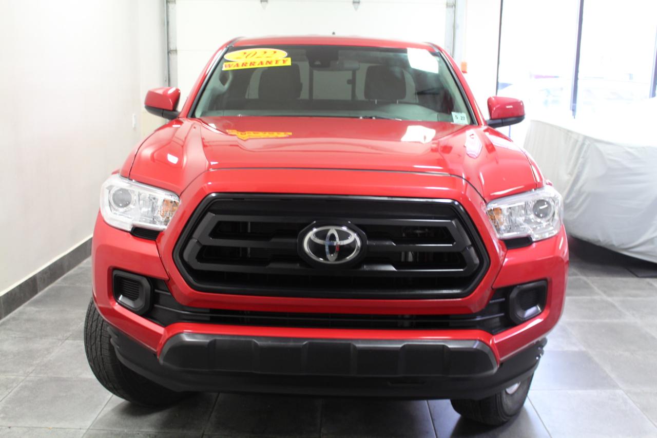 Toyota Tacoma 4WD SR5 Access Cab 6' Bed I4 AT (Natl) 2022
