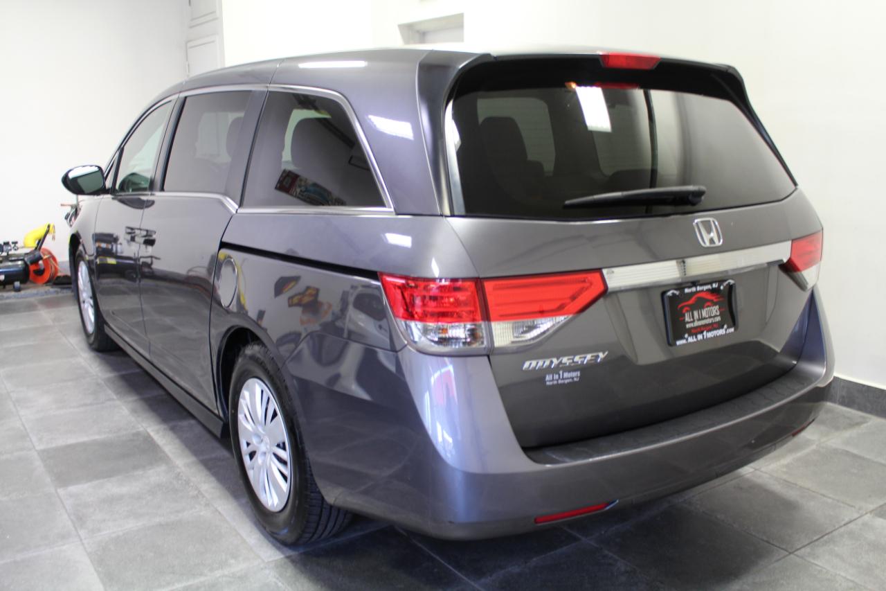 Honda Odyssey 5dr LX 2015