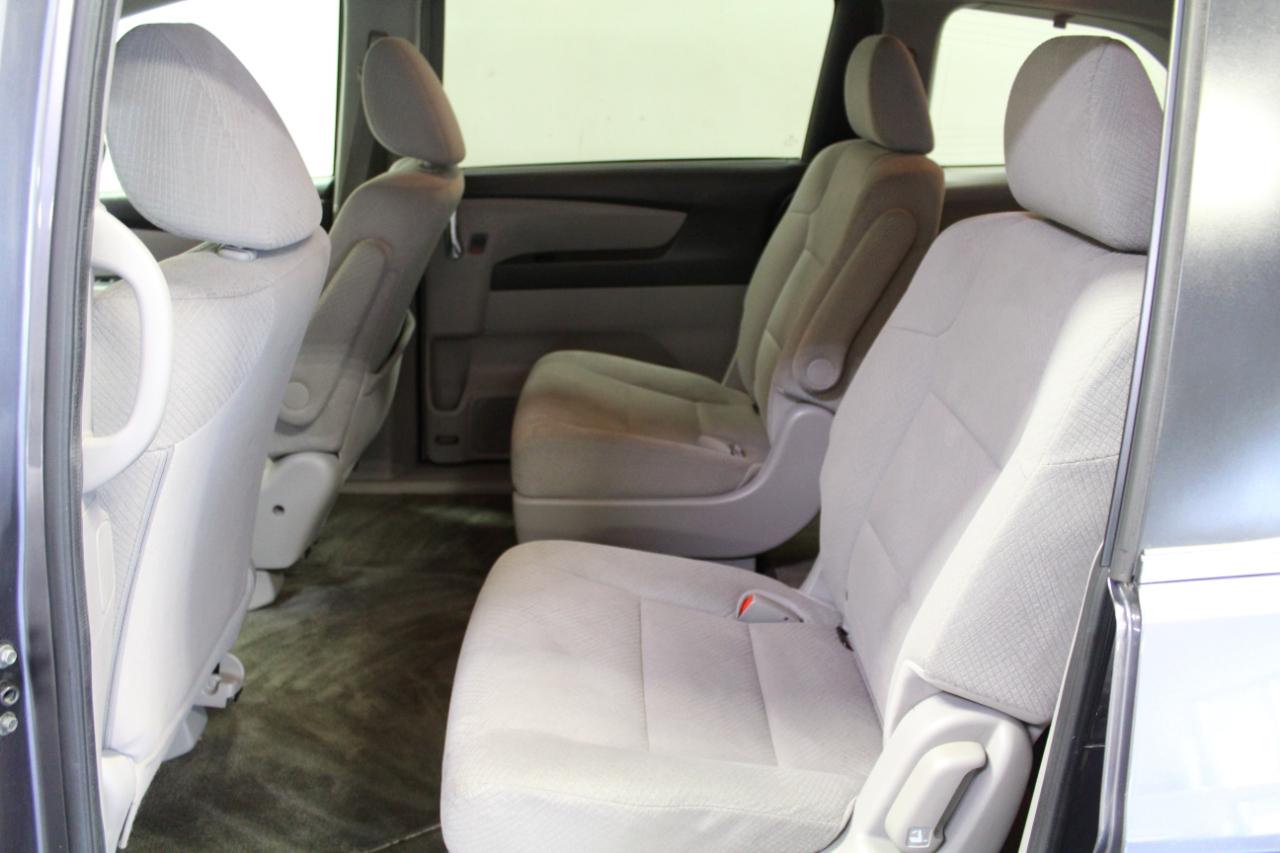 Honda Odyssey 5dr LX 2015