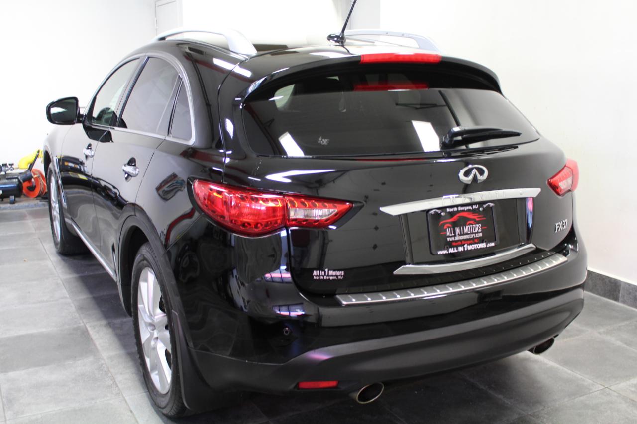 Infiniti FX37 AWD 4dr 2013