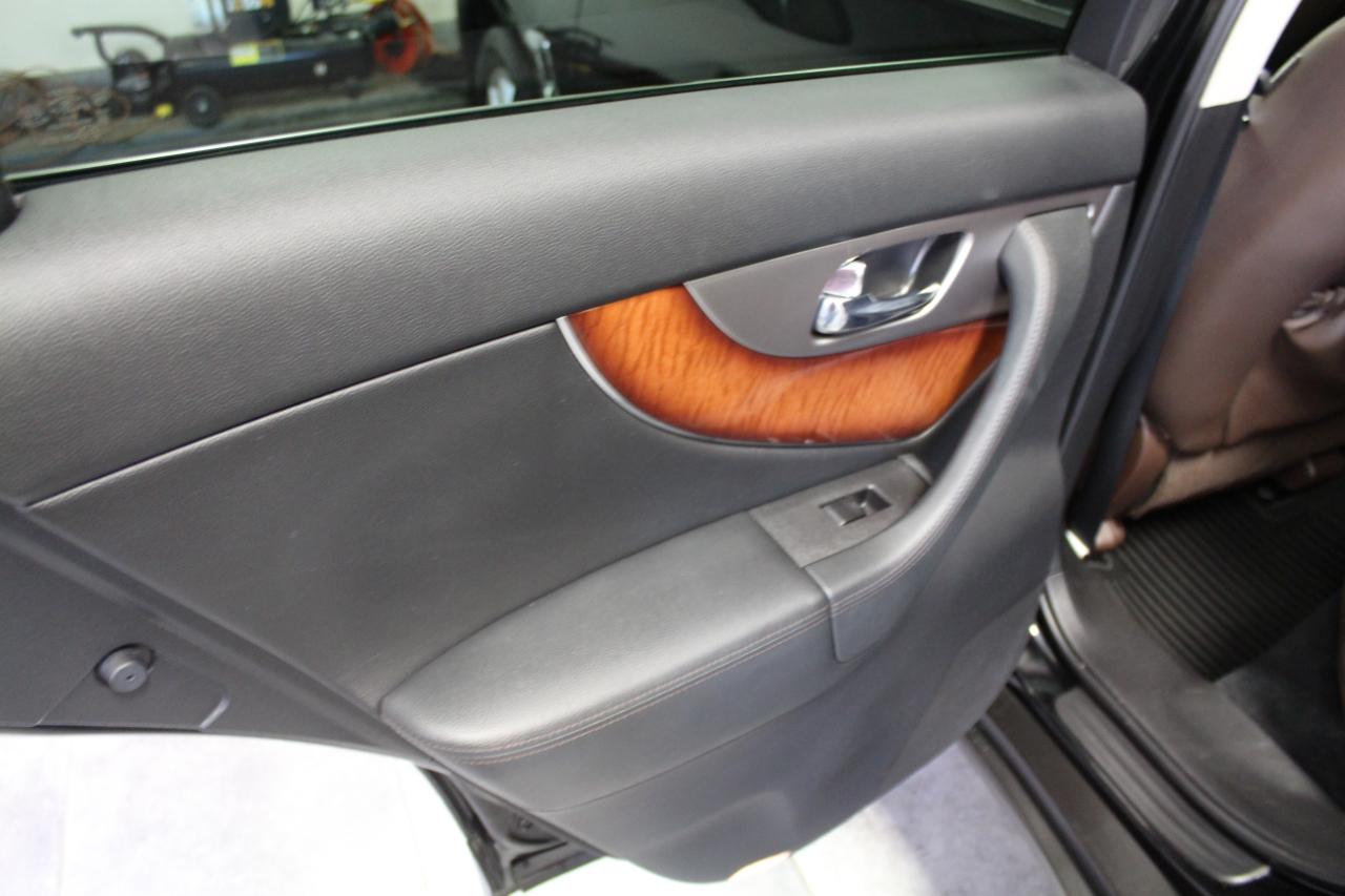 Infiniti FX37 AWD 4dr 2013