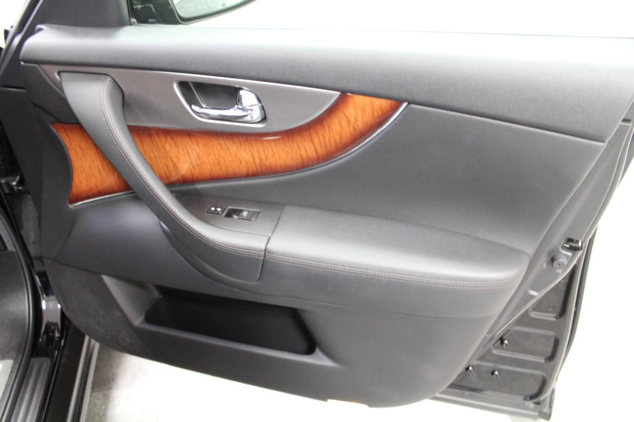Infiniti FX37 AWD 4dr 2013