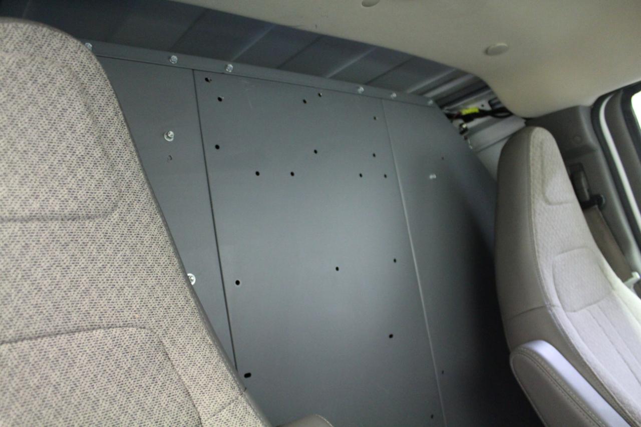 Chevrolet Express Cargo Van RWD 2500 135" 2020