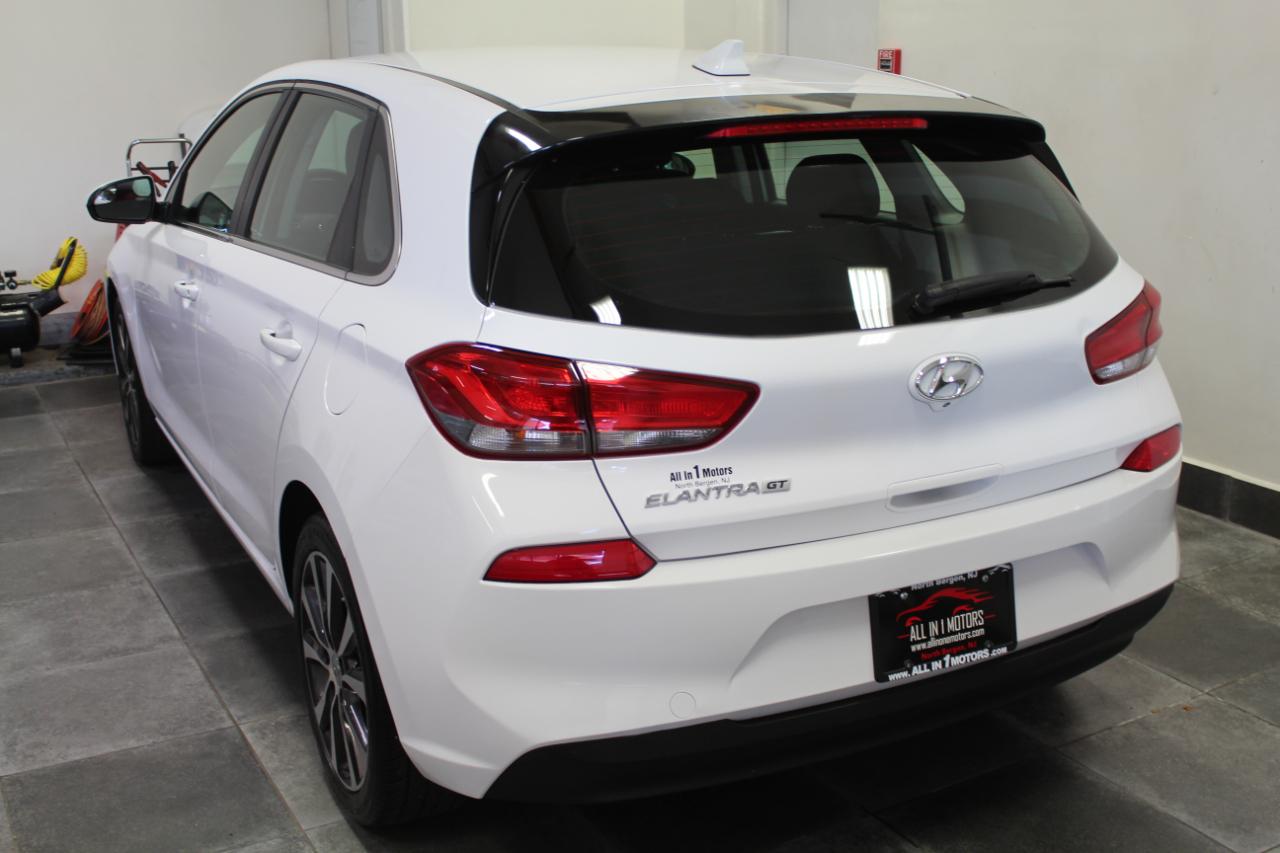Hyundai Elantra GT Auto 2018