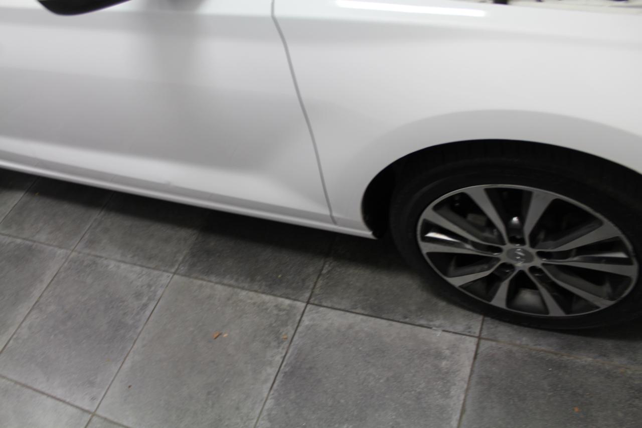 Hyundai Elantra GT Auto 2018