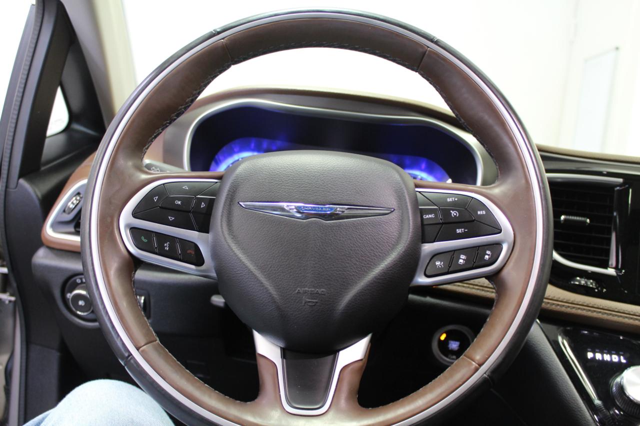 Chrysler Pacifica Limited FWD 2018